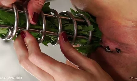 La mujer tiene piernas-piernas hermosas, chilenos culiando poner en Nuevo nylon