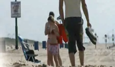 Viejo deportista gay, un chico en videos culiando en español el baño y sexo su