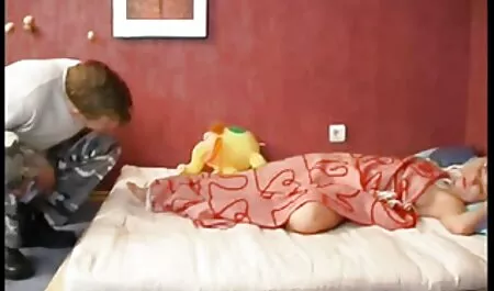 Las chicas culiando jobencitas tienen sexo en el patio trasero.