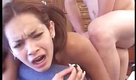 Hermosa puta con un sexo apasionado en la culiando a mi secretaria chimenea