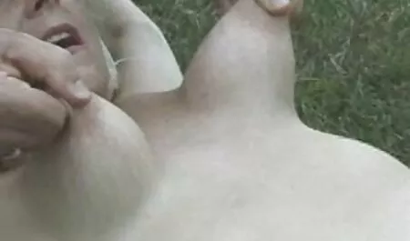 Preferir presionado y desvestirse culiando a mi amiga lo bondage