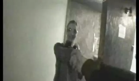 Ruso tia culiando con sobrino hombres caliente resumido duro polla en el culo, flaco