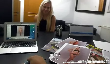 Dulce masaje para tus amigos y squeeze coño con peruanas culiando gravedad