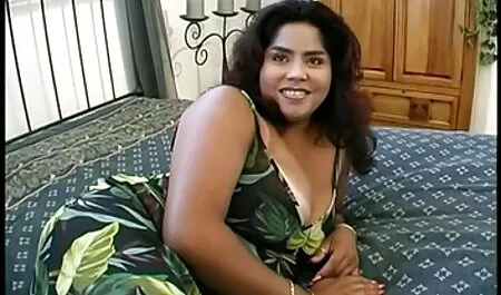 Estudiantes de Rusia teniendo sexo angie alvarado culiando en el Jacuzzi