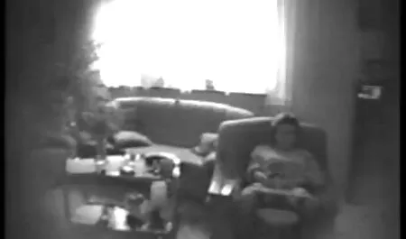 Moloduha mate con vecinos peruanas culiando delante del usuario Bongacams