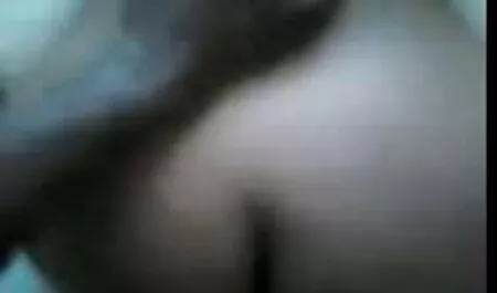 Lesbiana culiando a la sirvienta República Checa consolador en casting