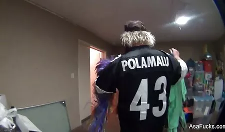 Chica culiando a escondidas xxx arrodillada y hacer Garganta profunda