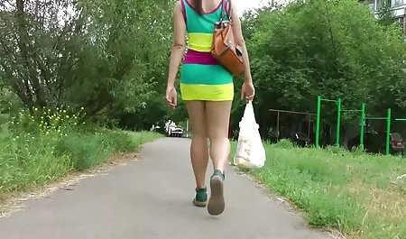 Eran jóvenes, en un círculo culiando a mi novia y rompieron todas las grietas